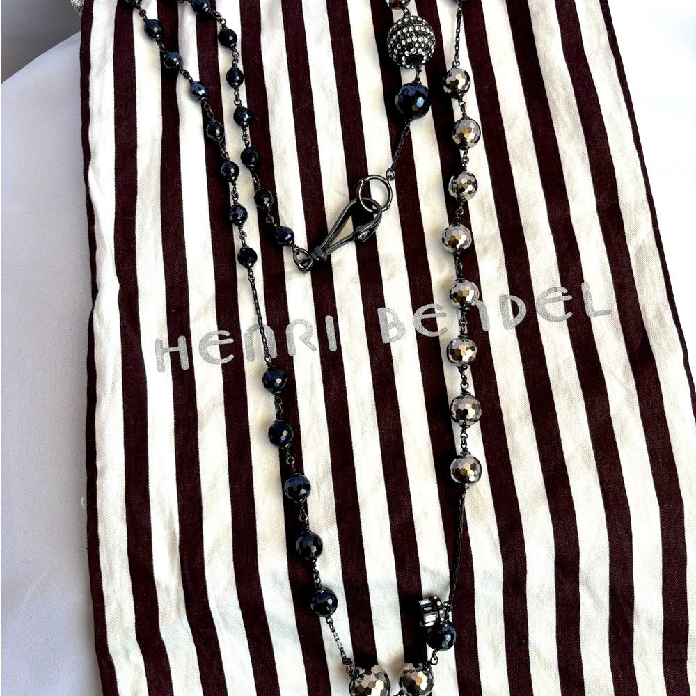 Henri Bendel Black and Silver Beaded Necklace w bag high end jewelry